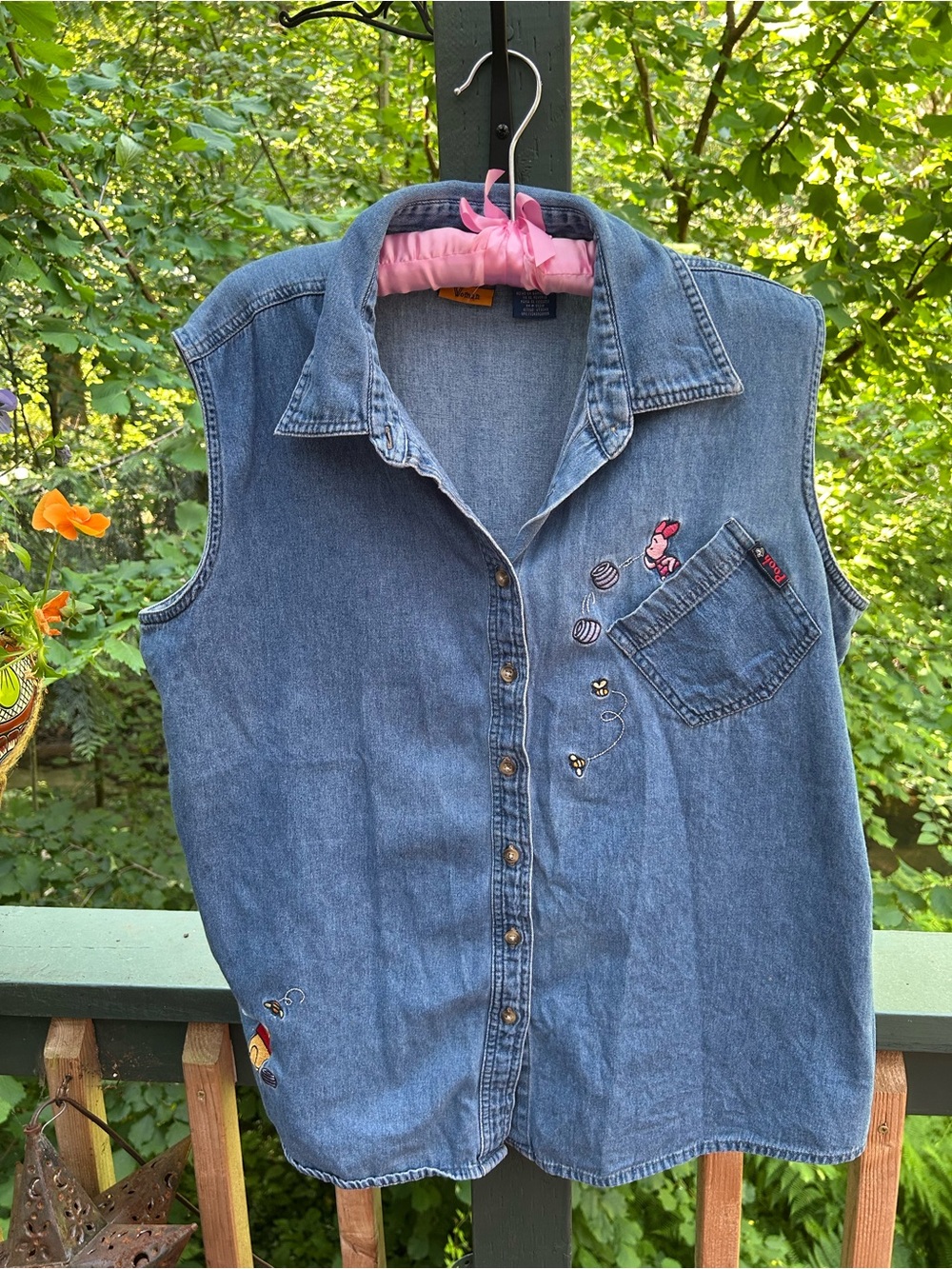 Pooh Denim Sleeveless Button-Up Shirt with Embroidered Pooh & Piglet.